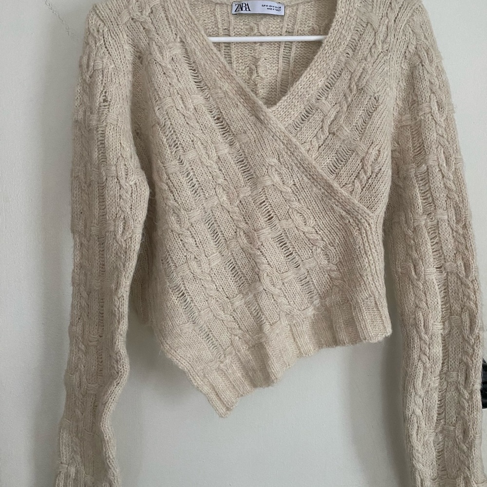 Zara Beige Cable Knit Sweater for Women